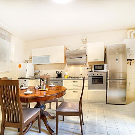 Alfio'S Apartment In Сиена Экстерьер фото